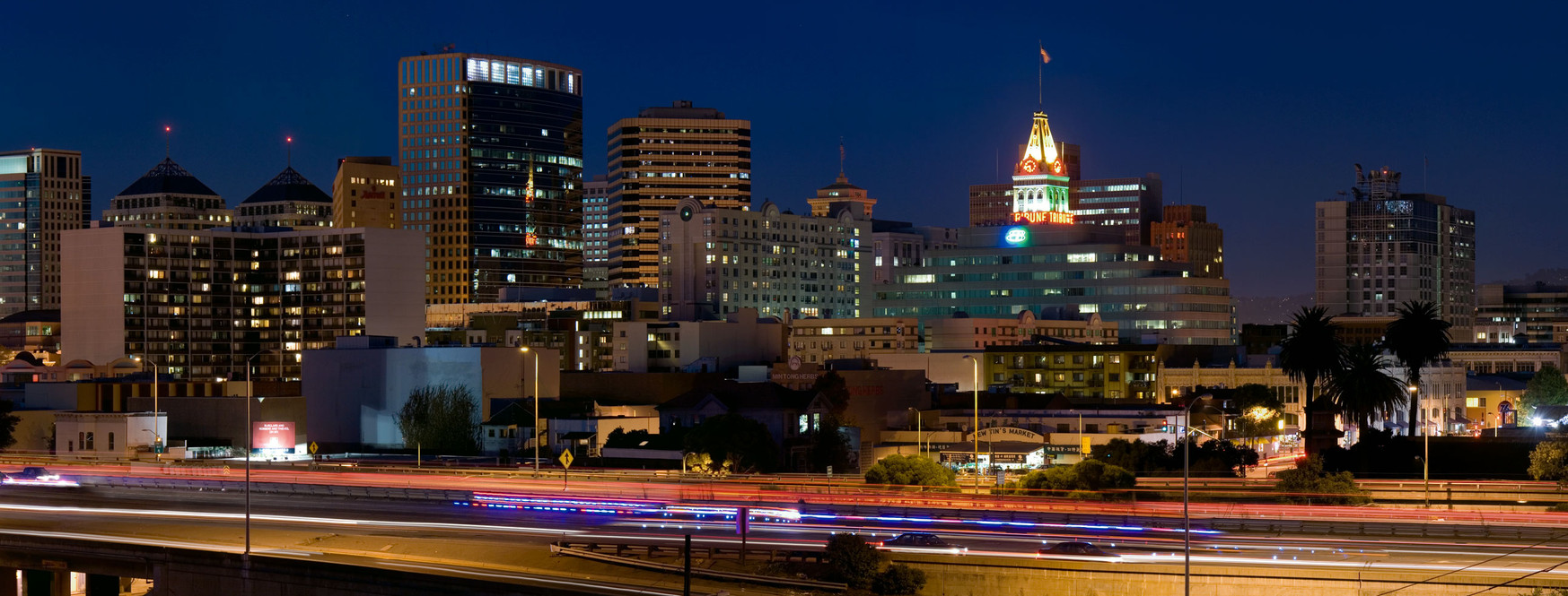 United Shuttle Oakland Airport Shuttle Service